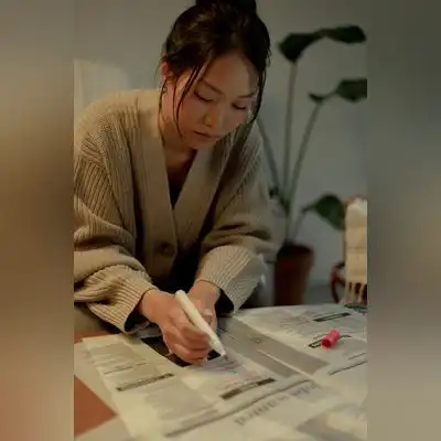 夏霓